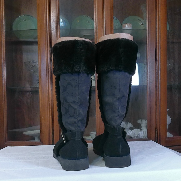 EC Coach Deeann Black Signature C Faux Fur Winter Boots w/GoldTone Acct Size 10B - Picture 5 of 8